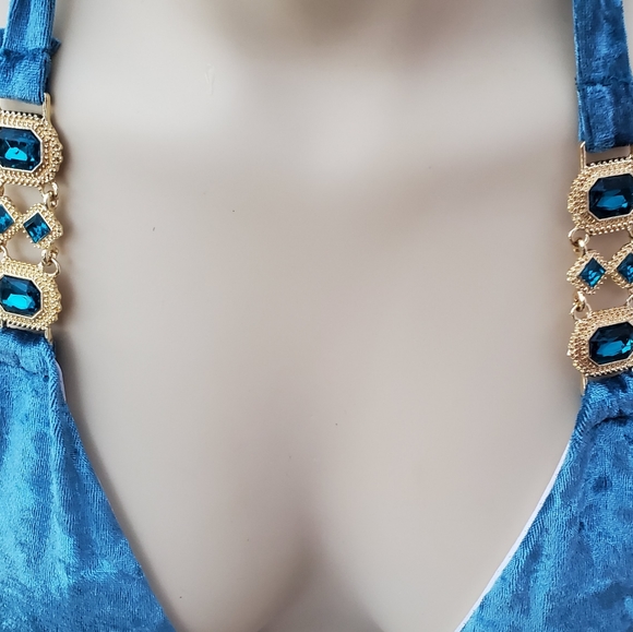 Teal bikini - Picture 3 of 4